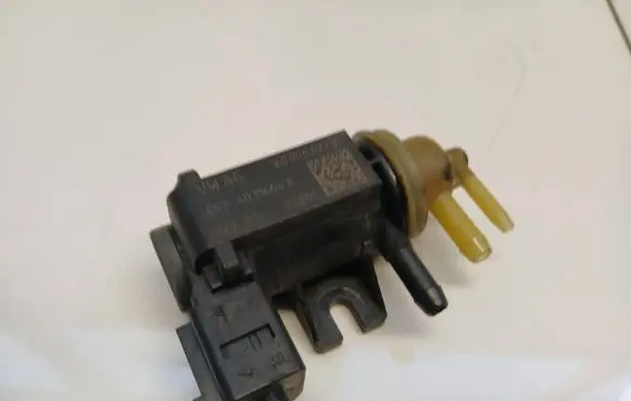 Skoda Octavia Mk3 (5E) Turbo solenoid valve 1K0906627B 22801 4011464A