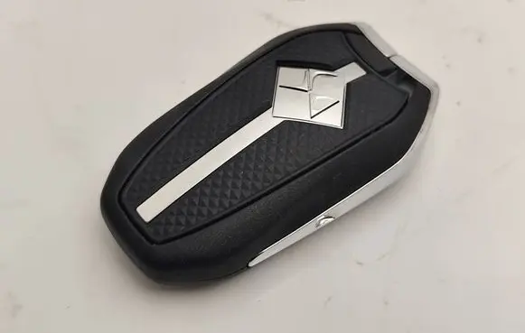 DS Automobiles 4 II Ignition key/card ZHN76BS7