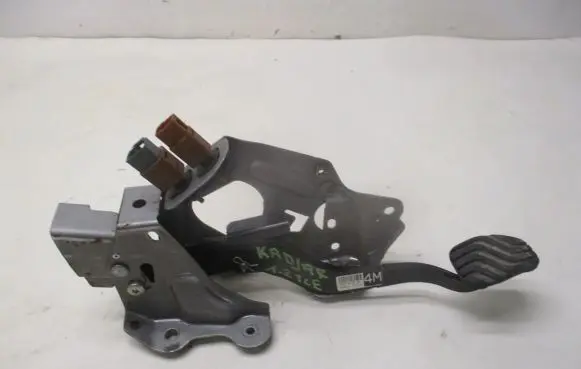 Renault Kadjar Brake pedal