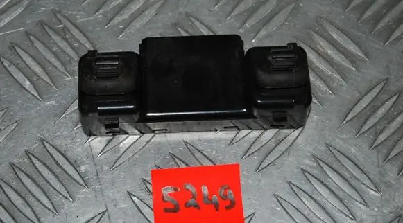 Jeep Cherokee III KJ Electric window control switch 56010091
