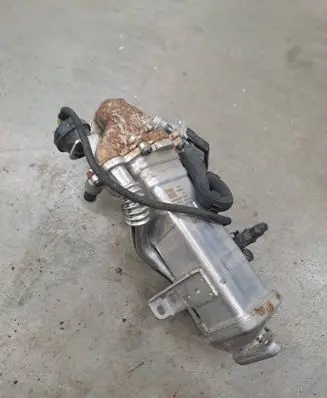 BMW X3 F25 EGR valve cooler 7822350 1171 250925