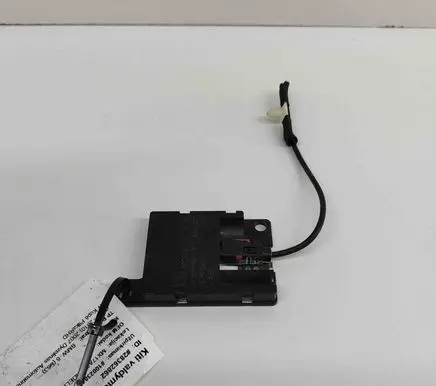 BMW 6 E63 E64 Aerial GPS antenna 6928461