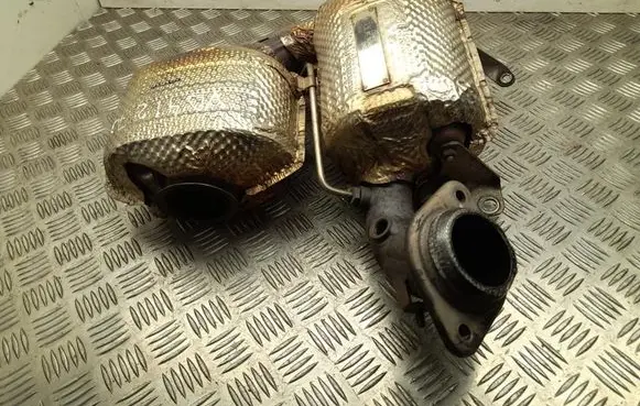 Toyota Avensis T270 Catalyst/FAP/DPF particulate filter 8574516