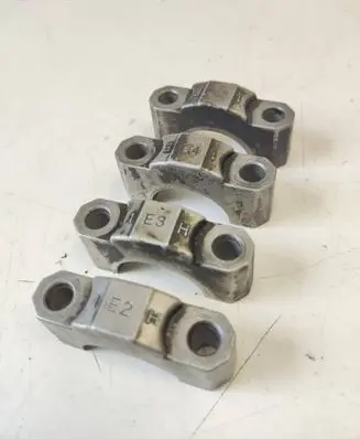 Toyota Corolla Verso AR10 Camshaft holder 