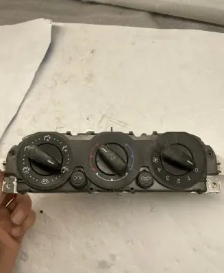Ford C-MAX II Climate control unit 3M5T19980BD