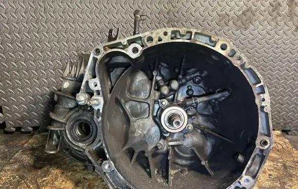Renault Scenic I Manual 6 speed gearbox 8200156391