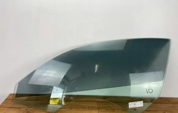 Ford Mustang VI Front door window/glass (coupe) FR3B-7621411-AD