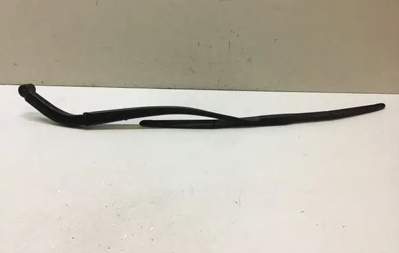 Toyota RAV 4 (XA50) Front wiper blade arm 2765 721 2765721