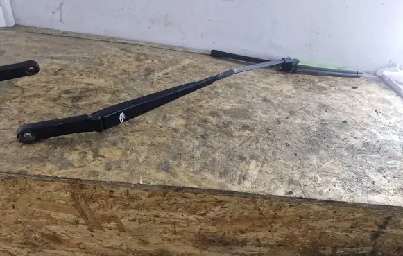 Audi A3 S3 8P Front wiper blade arm