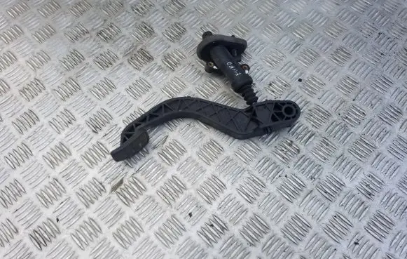 Ford Galaxy Clutch pedal 7M1721321 VW7520AA