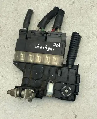 Nissan Qashqai+2 Fuse module PA6TGF35