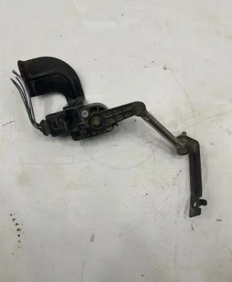 Headlight level adjustment motor