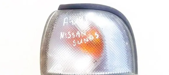 Nissan Sunny Front indicator light e1313530 p21w12v21w