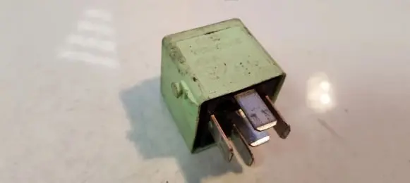 BMW 5 E39 Other relay 61368373700 61.368373700