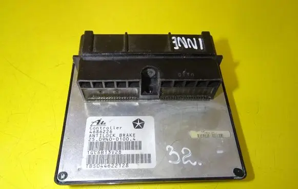 Chrysler Voyager ABS control unit/module 4686226