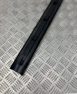 BMW 1 E81 E87 Front sill trim cover 7066975