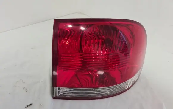 Volkswagen Touareg I Rear/tail lights 7L6945096K