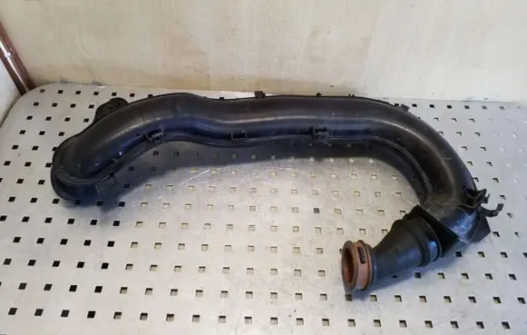 Ford Focus Intercooler hose/pipe N07011C160