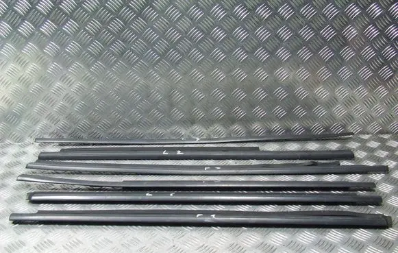 Volvo 940 sill trim set (inner) 