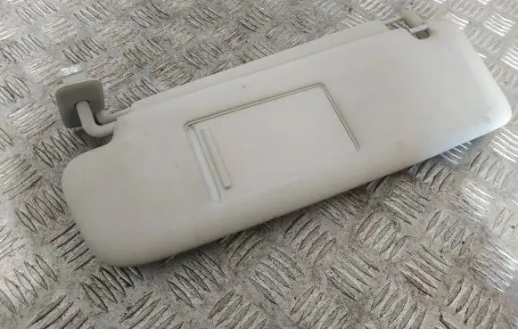 Volkswagen Touareg II Sun visor 7P0857551