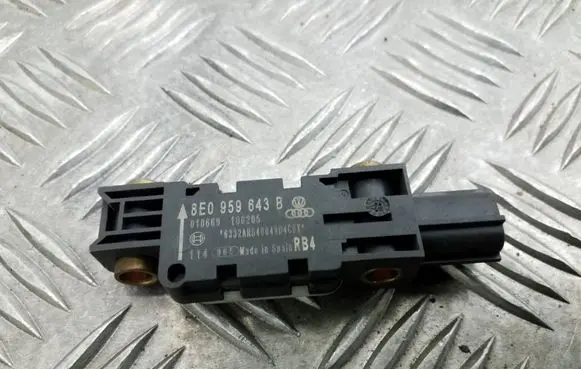 Audi A4 S4 B6 8E 8H Airbag deployment crash/impact sensor 8E0959643B