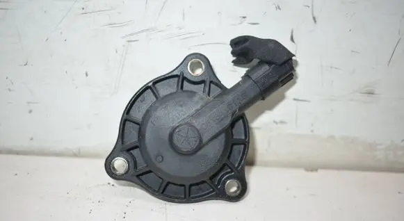 Chrysler Town u0026 Country V Camshaft vanos timing valve 05184101AG