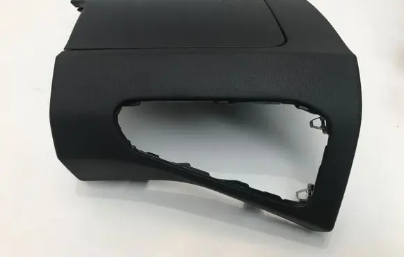 Dashboard glove box trim