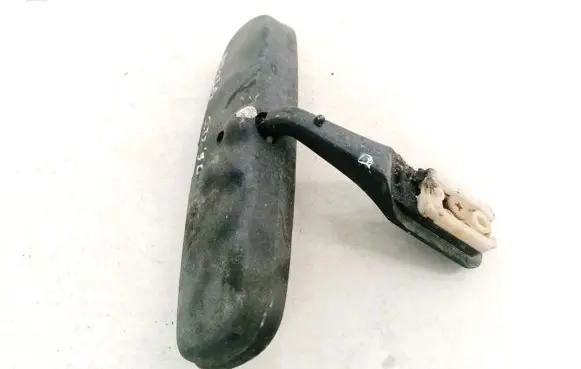 Mazda 323 Rear view mirror (interior) E200469