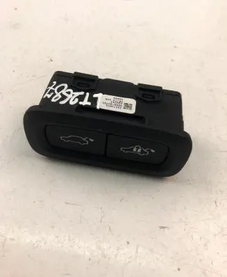 Volvo XC90 Other switches/knobs/shifts 31674801