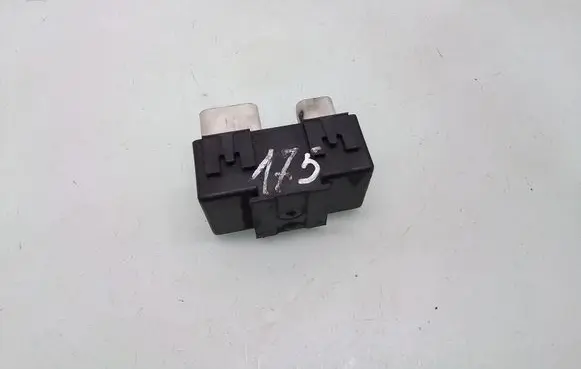 Volvo V70 Coolant fan relay 9442934