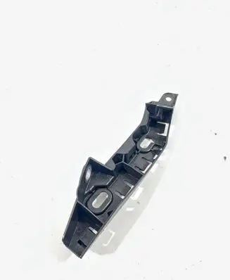 Front bumper mounting bracket