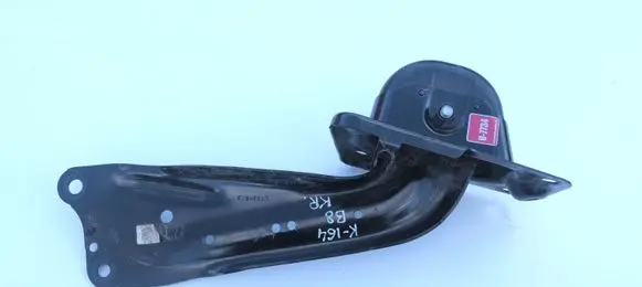 Rear upper control arm/wishbone