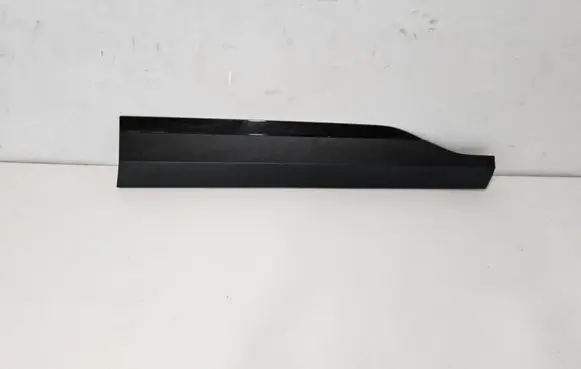 Polestar 4 Front door trim (molding) 8892891969 8893348730 8893348730B17