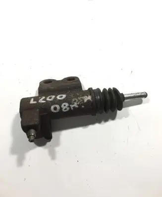 Clutch slave cylinder