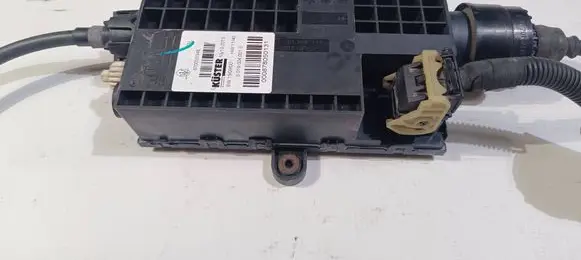 Maserati Quattroporte Hand brake control module 670035348