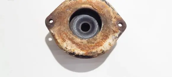 Volkswagen PASSAT B3 Coil spring mount 