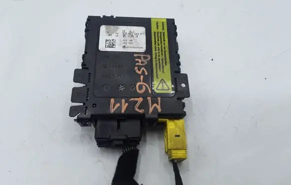 Volkswagen PASSAT B6 Steering angle sensor 3C0953549A 05113810