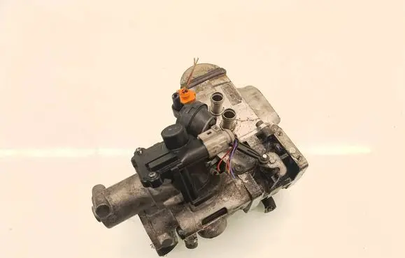 Volkswagen Touareg I EGR valve cooler 059131511G