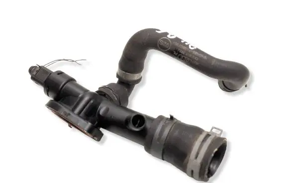 Audi A4 S4 B8 8K Engine coolant pipe/hose 03L121132AC 8K0819342J 03L122157AA
