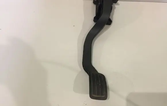 Peugeot 308 Accelerator throttle pedal 86ET38 86ET380250164 9674829580