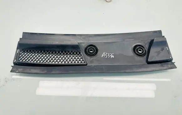 Mercedes-Benz B W246 W242 Wiper trim A2468300900
