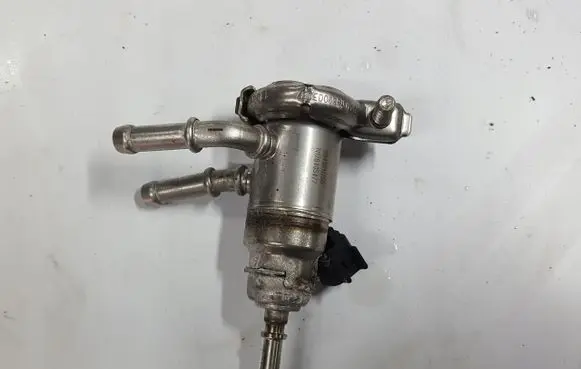 DS Automobiles 4 II AdBlue injector 9842811780