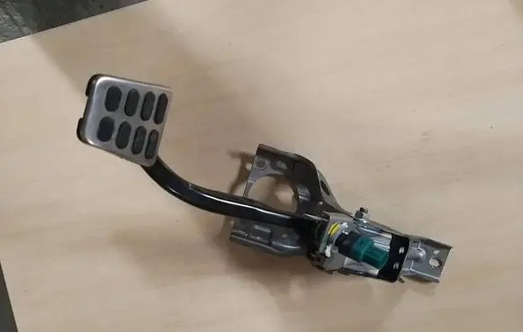 KIA Ceed Brake pedal 32800S0110