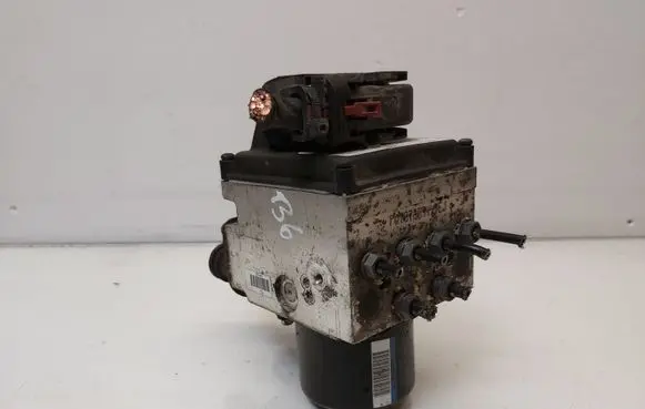 Volkswagen PASSAT B6 ABS Pump 3C0614109
