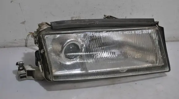 Skoda Octavia Mk1 (1U) Headlight/headlamp