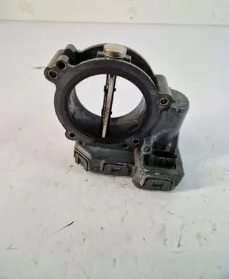 Mercedes-Benz GLA W156 X156 Electric throttle body valve A6510900470