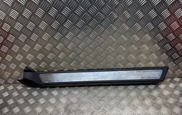 Mercedes-Benz E C207 W207 Front sill trim cover A2076800135