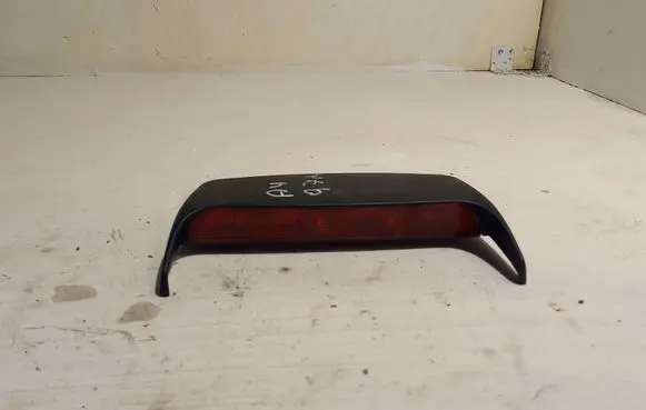 Audi A4 S4 B5 8D Third/center stoplight 8D5945097