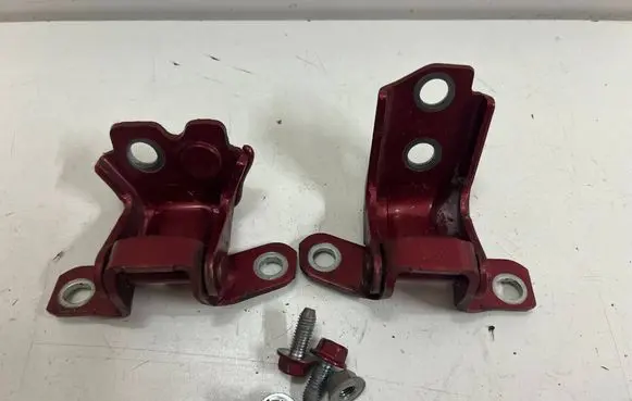 Mazda 2 Rear door hinge set 