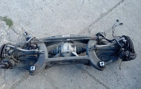 Mercedes-Benz E W213 Rear axle beam with reductor A2133504307
